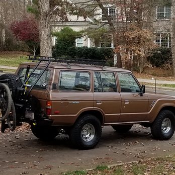 British 4x4 - 1986 Toyota Land Cruiser with a British 4x4 touch. - Auto Repair Near Me - Durham, North Carolina British 4x4 - 1986 Toyota Land Cruiser with a British 4x4 touch. - Auto Repair Near Me - Durham, North Carolina