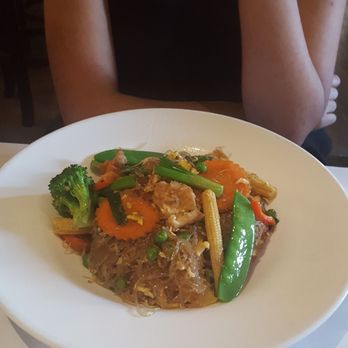 Phu-Ket Thai Restaurant - Padwoosen - Thai Near Me - West Roxbury, Massachusetts Phu-Ket Thai Restaurant - Padwoosen - Thai Near Me - West Roxbury, Massachusetts