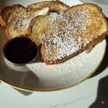 First Watch - French Toast - very mid - Breakfast & Brunch Near Me - Las Vegas, Nevada
