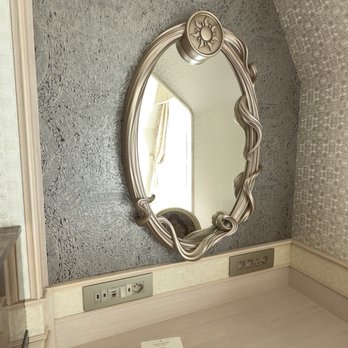 Disneyland Hotel - Hotels Near Me - Chessy, 77