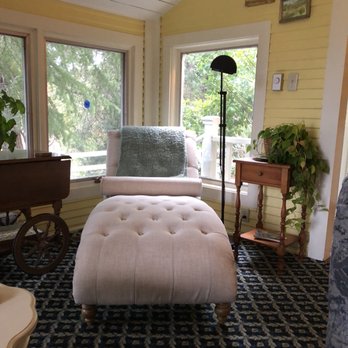 Country Willows Inn - Bed & Breakfast Near Me - Ashland, Oregon Country Willows Inn - Bed & Breakfast Near Me - Ashland, Oregon