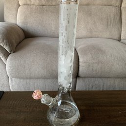 Iced out Cactus Water bong with Pink and yellow swirl bowl piece. Iced out Cactus Water bong with Pink and yellow swirl bowl piece.