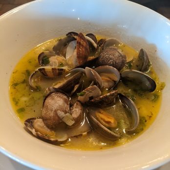Renato's - Steamed clams 4/5 - Pizza Near Me - Westminster, California Renato's - Steamed clams 4/5 - Pizza Near Me - Westminster, California