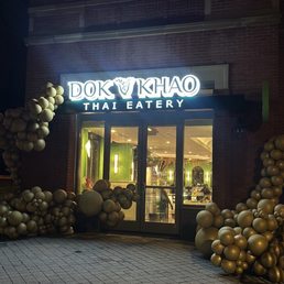 DOK KHAO THAI EATERY - Updated February 2026 - 157 Photos & 55 Reviews