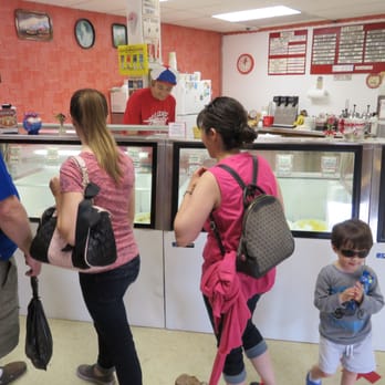 Millers Ice Cream House - Ice Cream & Frozen Yogurt Near Me - Nashville, Indiana