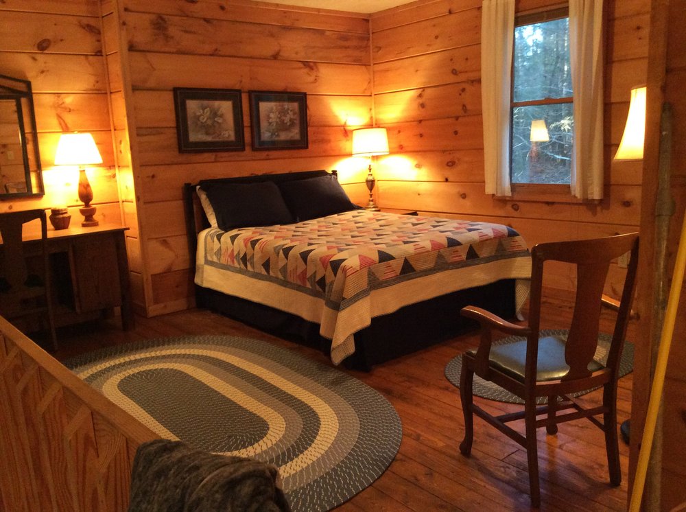 FERNWOOD CABINS Updated August 2024 23 Photos 411 Lawson Rd, Townsend, Tennessee