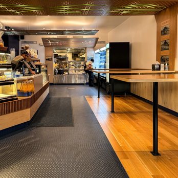 Takahachi Bakery - Interior - Coffee & Tea Near Me - Brooklyn, New York