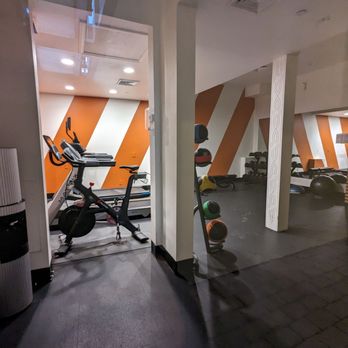 Wine Valley Inn & Cottages - Fitness room...small but really nice - Hotels Near Me - Solvang, California Wine Valley Inn & Cottages - Fitness room...small but really nice - Hotels Near Me - Solvang, California