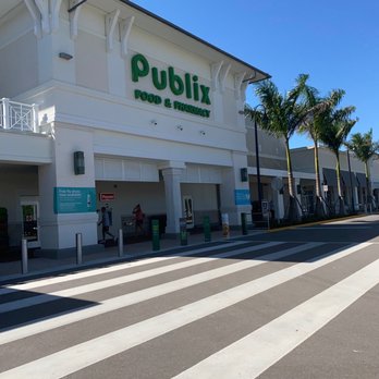 Publix - Entrance - Grocery Near Me - Naples, Florida