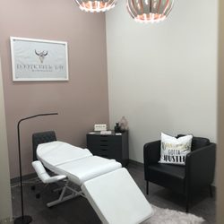 Copper Brow Bar - Location