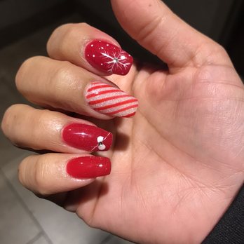 Delicate Nails & Spa - Holiday dip powder nails. - Nail Salons Near Me - Walnut Creek, California