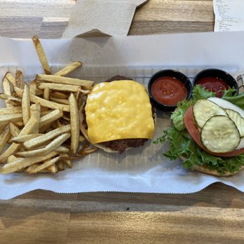 Burger Boss - Boss Burger w/ fresh onion, lettuce, xtra pickles, American cheese, fresh onion, boss sauce. - Burgers Near Me - Mission Viejo, California Burger Boss - Boss Burger w/ fresh onion, lettuce, xtra pickles, American cheese, fresh onion, boss sauce. - Burgers Near Me - Mission Viejo, California
