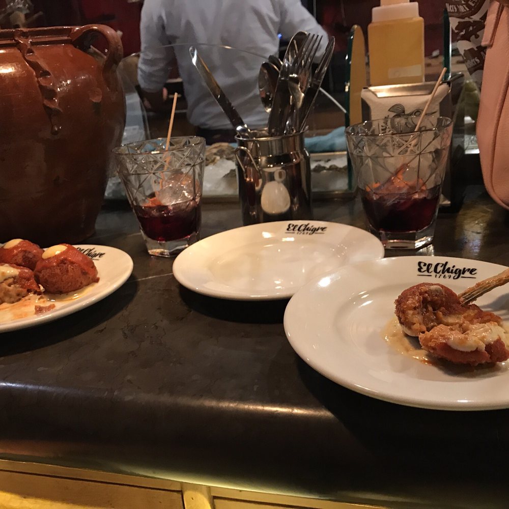 El Chigre 1769 - Bombas con vermut - Tapas/Small Plates Near Me - Barcelona, B