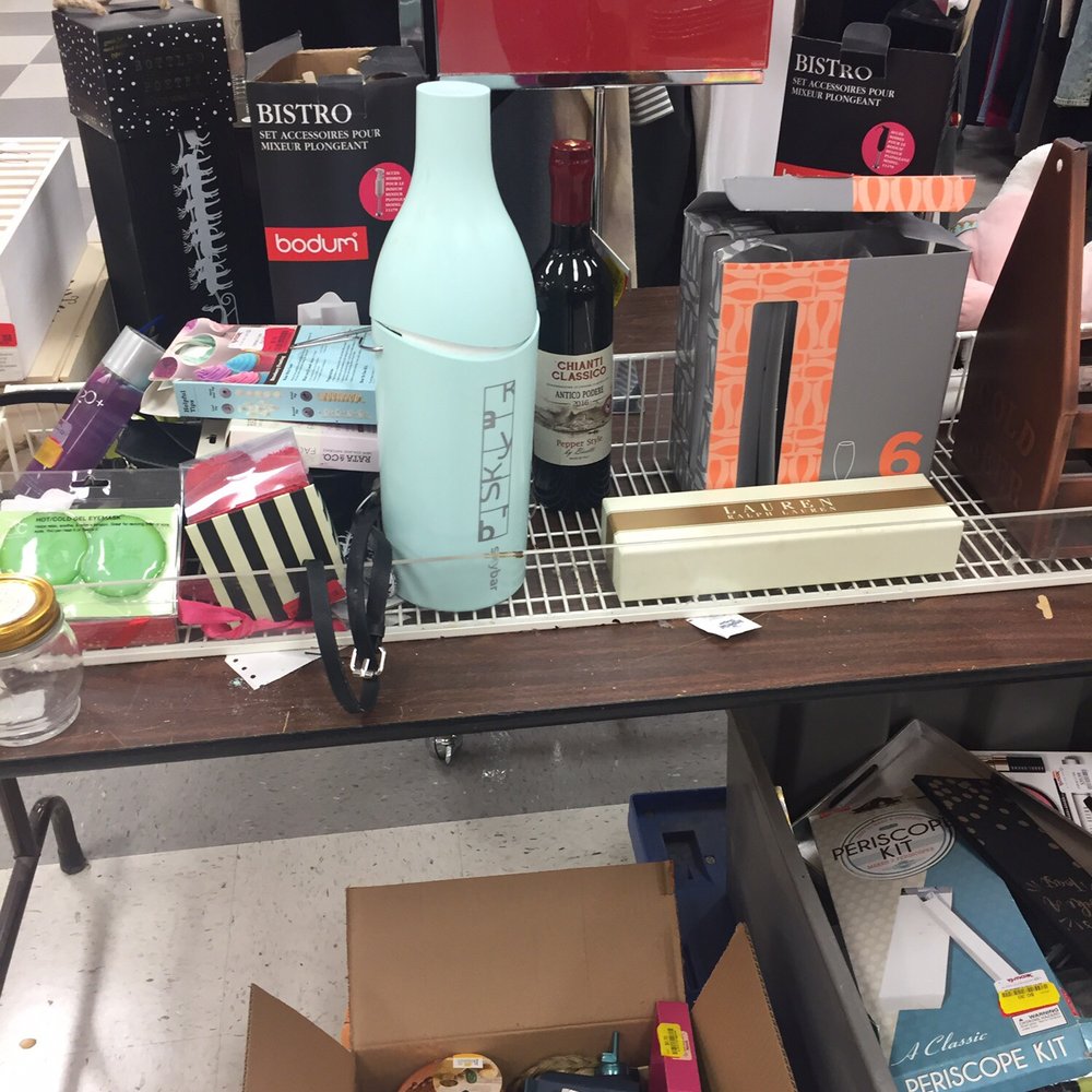 TJ Maxx - Department Stores Near Me - Fairfax, Virginia TJ Maxx - Department Stores Near Me - Fairfax, Virginia