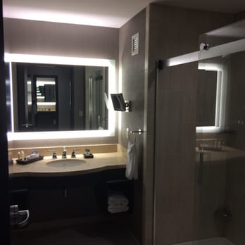 DoubleTree by Hilton Hotel Lawrenceburg - Hotels Near Me - Lawrenceburg, Indiana DoubleTree by Hilton Hotel Lawrenceburg - Hotels Near Me - Lawrenceburg, Indiana