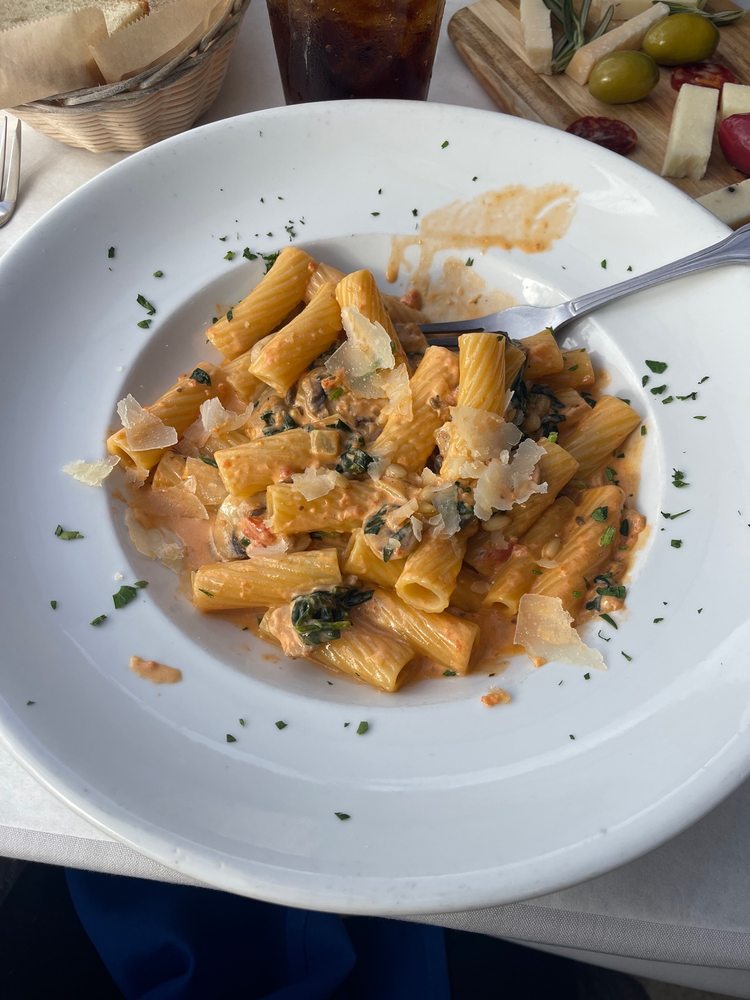 ROMEO CUCINA 273 Photos & 491 Reviews 249 Broadway St, Laguna Beach