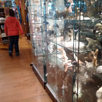 Inukshuk Gallery - Art Galleries Near Me - Vancouver, British Columbia Inukshuk Gallery - Art Galleries Near Me - Vancouver, British Columbia