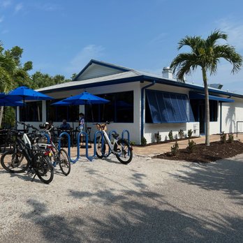 Lighthouse Cafe - Breakfast & Brunch Near Me - Sanibel, Florida Lighthouse Cafe - Breakfast & Brunch Near Me - Sanibel, Florida