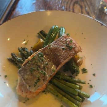 Stables Ranch Grille - Salmón - Sandwiches Near Me - Tubac, Arizona