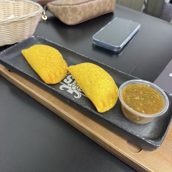 MAS+57 Cocina & Bar - Empanadas - Colombian Near Me - San Jose, California MAS+57 Cocina & Bar - Empanadas - Colombian Near Me - San Jose, California