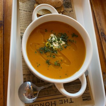 Farmhouse Cafe - Ginger carrot soup - Breakfast & Brunch Near Me - Honolulu, Hawaii Farmhouse Cafe - Ginger carrot soup - Breakfast & Brunch Near Me - Honolulu, Hawaii