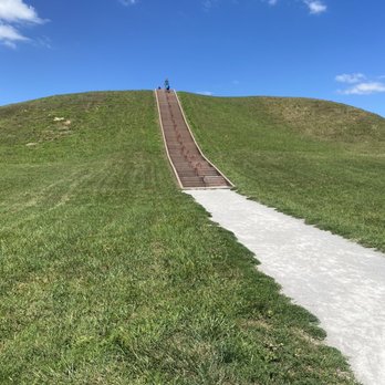 Cahokia Mounds - Parks Near Me - Collinsville, Illinois Cahokia Mounds - Parks Near Me - Collinsville, Illinois