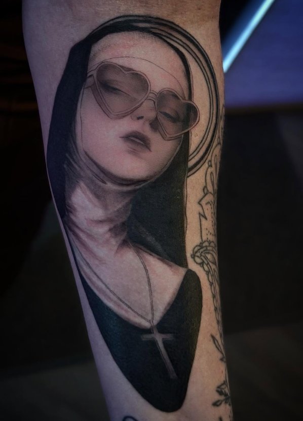 Midgard Tattoo Company Logo