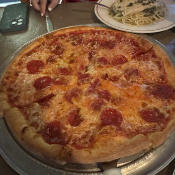 Tonys pizza Italian restaurant - Pepperoni Pizza - Pizza Near Me - Fort Worth, Texas Tonys pizza Italian restaurant - Pepperoni Pizza - Pizza Near Me - Fort Worth, Texas
