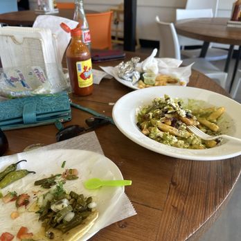 La Michoacana - Nopales tacos, carne asada fries. - Ice Cream & Frozen Yogurt Near Me - Des Moines, Iowa