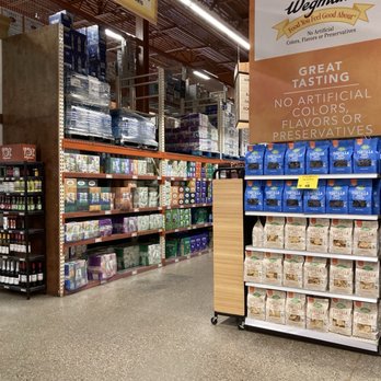 Wegmans - Aisle - Grocery Near Me - Woodbridge, New Jersey