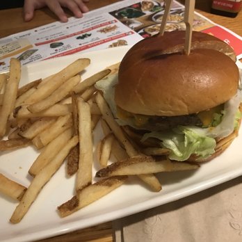 Applebee's Grill + Bar - American Near Me - Elk Grove, California