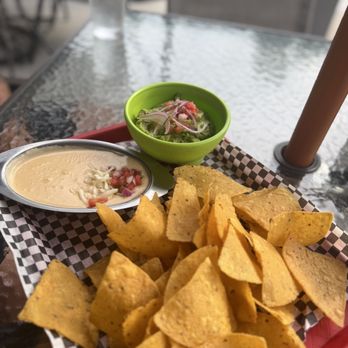 El Sazon Cocina & Tragos - Chips and dips - Tacos Near Me - Minneapolis, Minnesota El Sazon Cocina & Tragos - Chips and dips - Tacos Near Me - Minneapolis, Minnesota