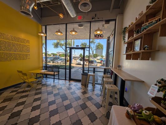 Beard Papa's Plano by null