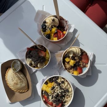 Ubatuba Açaí - Valencia - Juice Bars & Smoothies Near Me - Valencia, California Ubatuba Açaí - Valencia - Juice Bars & Smoothies Near Me - Valencia, California