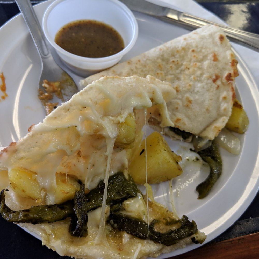Don Pepe - Quesadilla rajas y papas - Mexican Near Me - Houston, Texas