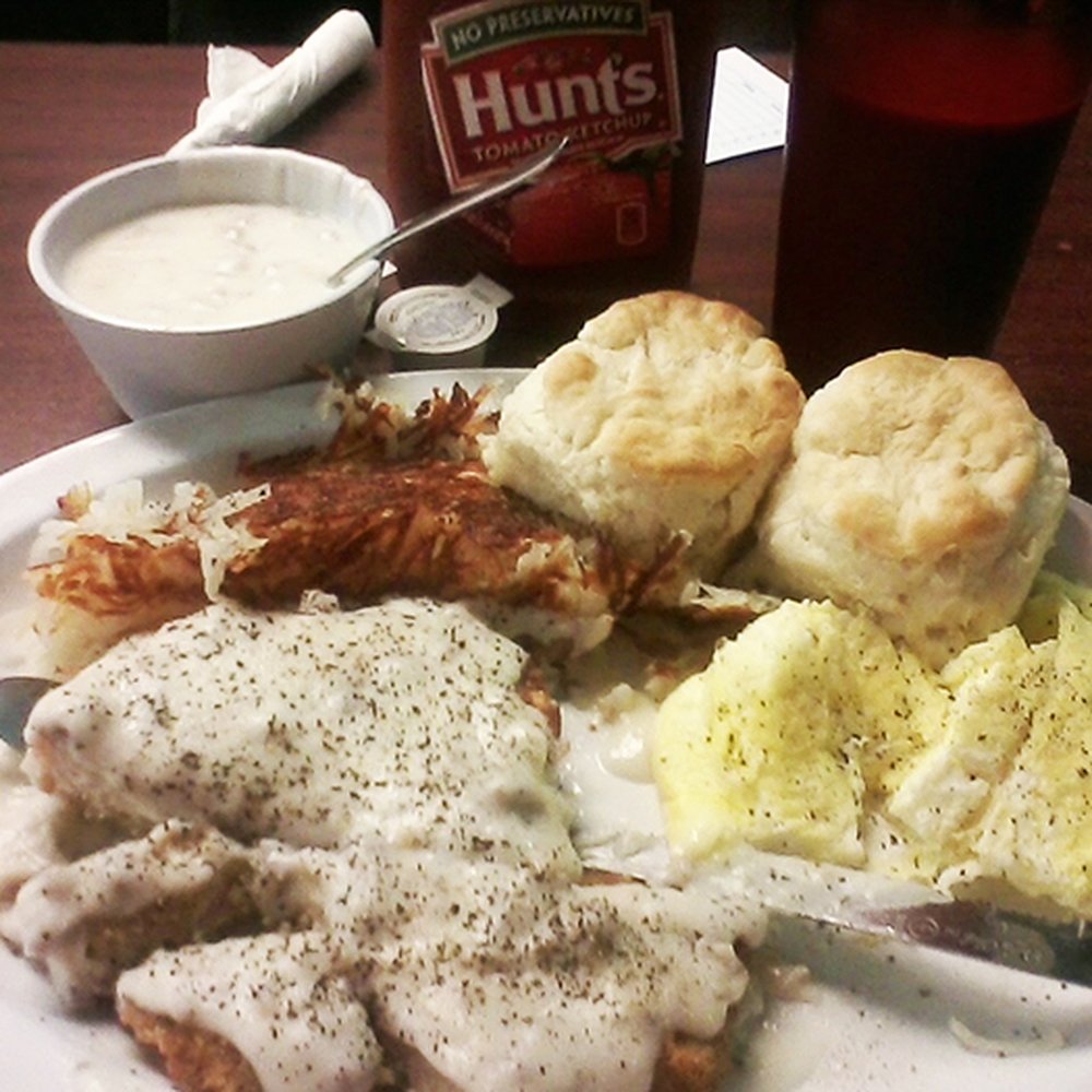 Cloverleaf Family Restaurant - only $9.50 for the tenderloin combo with an extra side of gravy :) - Diners Near Me - Bloomington, Indiana