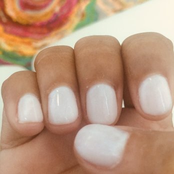 Nail Lounge - White sparkly gel manicure - Nail Salons Near Me - Irving, Texas Nail Lounge - White sparkly gel manicure - Nail Salons Near Me - Irving, Texas