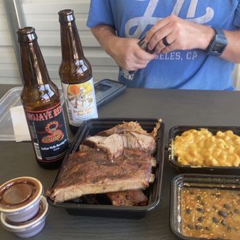 Copper Top BBQ - Big Pine Platter (2 person): brisket, pulled pork and ribs Sides: mac -n- cheese and fire roasted green chili with beans - Barbeque Near Me - Big Pine, California Copper Top BBQ - Big Pine Platter (2 person): brisket, pulled pork and ribs Sides: mac -n- cheese and fire roasted green chili with beans - Barbeque Near Me - Big Pine, California