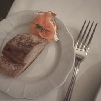 Scalini Fedeli - Bread and smoked salmon - Italian Near Me - New York, New York