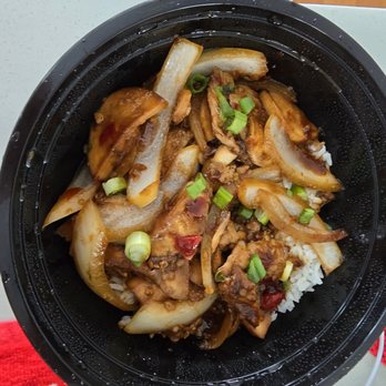Tuk Tuk Thai Kitchen - Order with less than half the bowl full of food! - Thai Near Me - Houston, Texas