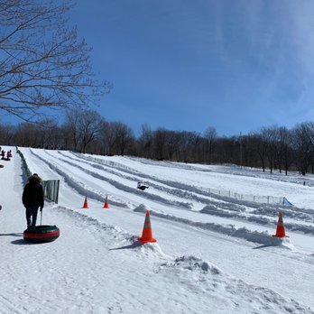 Parc du Mont-Royal - Tubing - Parks Near Me - Montreal, Quebec
