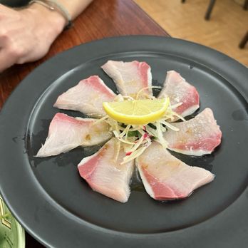 Tanuki Sushi - Sushi Bars Near Me - Kaneohe, Hawaii Tanuki Sushi - Sushi Bars Near Me - Kaneohe, Hawaii