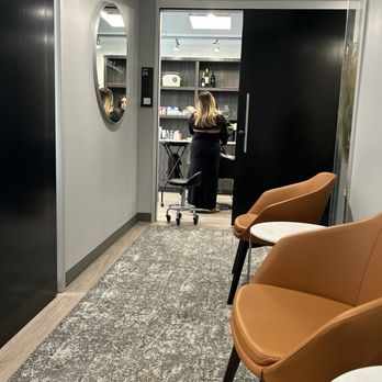 Glossed - Waiting area - Hair Extensions Near Me - Chicago, Illinois Glossed - Waiting area - Hair Extensions Near Me - Chicago, Illinois