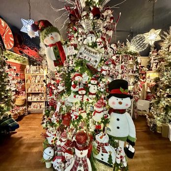 The Christmas Room - Gift Shops Near Me - Amana, Iowa The Christmas Room - Gift Shops Near Me - Amana, Iowa