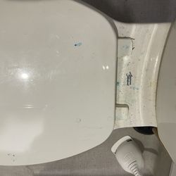 San Diego Body Sculpting - This is what the toilet looked like when I went in!! Ahh!