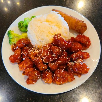 Tokyo - Sesame Chicken done right! - Japanese Near Me - Tampa, Florida