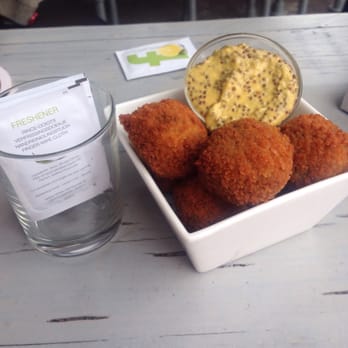 Gollem's Proeflokaal - Bitterballen €4.5 - Gastropubs Near Me - Amsterdam, New Hampshire