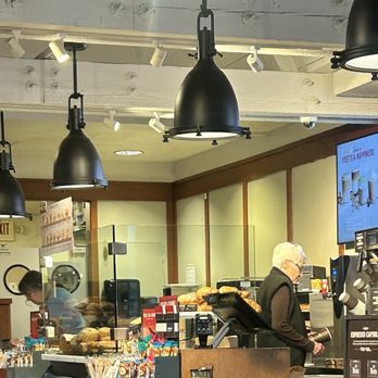 Peet's Coffee - Coffee & Tea Near Me - San Rafael, California