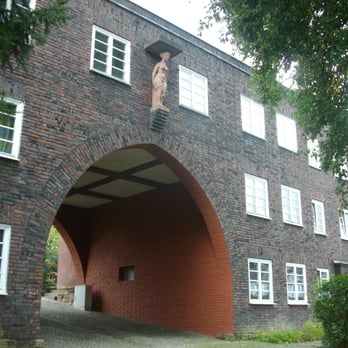 Cunosiedlung - Das obere Eingangstor, vom Hof aus gesehen - Funeral Services & Cemeteries Near Me - Hagen, NW