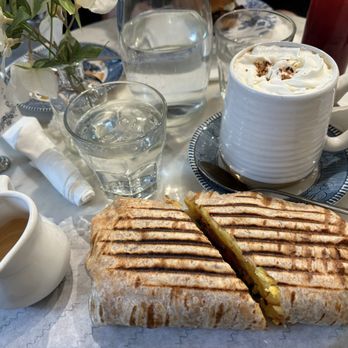 maman - Breakfast wrap - Bakeries Near Me - Fairfax, Virginia